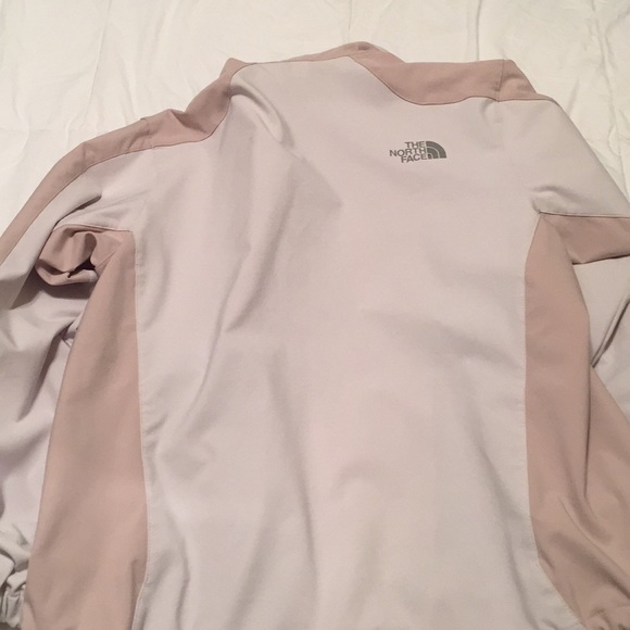 (North Face) rain coat - Picture 4 of 7